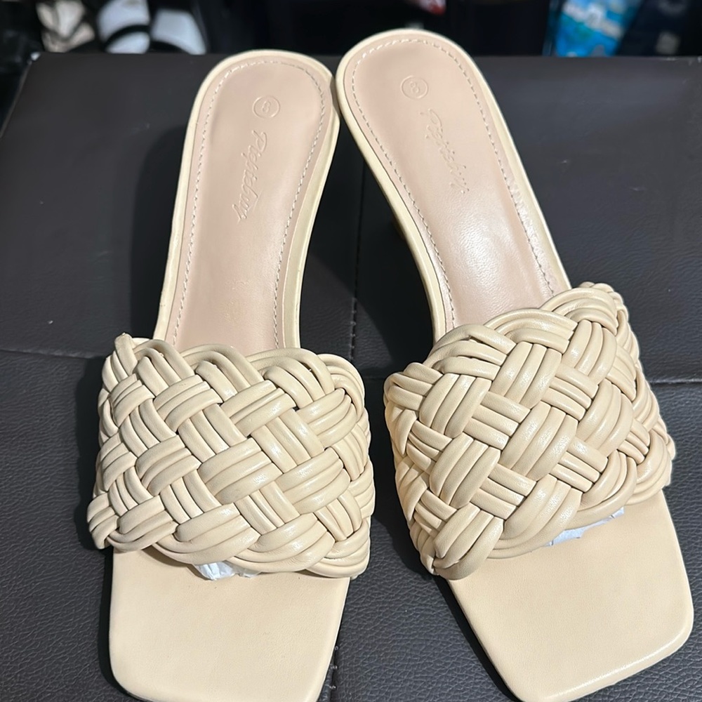Beautiful new women’s sandals.